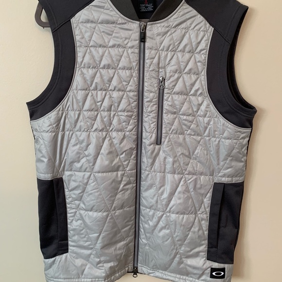 Oakley Other - Oakley vest.